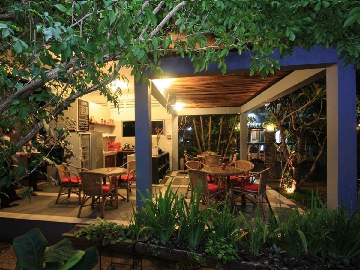 Frangipani Villa-60S Phnom-Penh Buitenkant foto